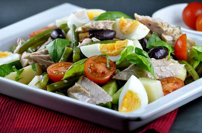 Vrgorac - grad-vrgorac.net - Salata s tunom