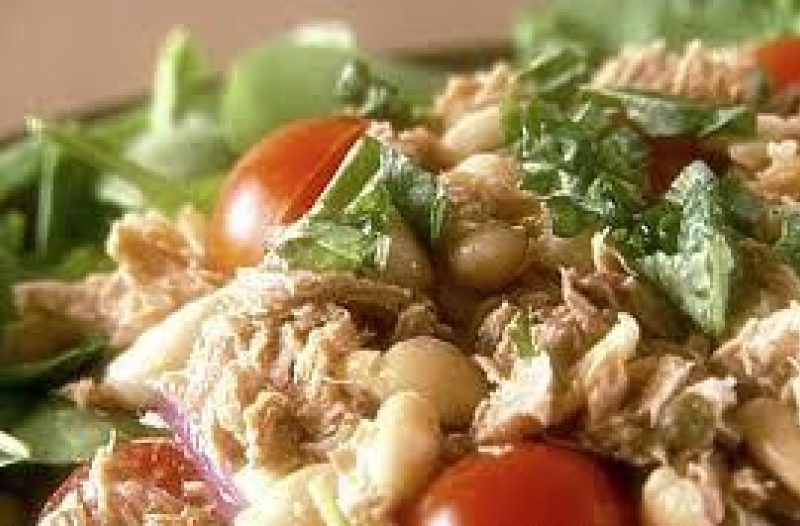 Vrgorac - grad-vrgorac.net - Hladna predjela - Salata s tunom