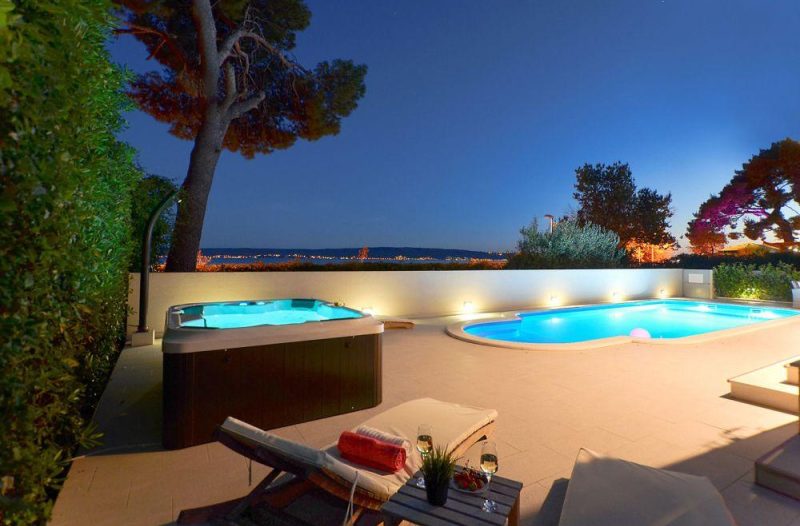 Vrgorac - grad-vrgorac.net - Putovanja - Logan Villa & Apartment rent, Split Trogir Dalmatia