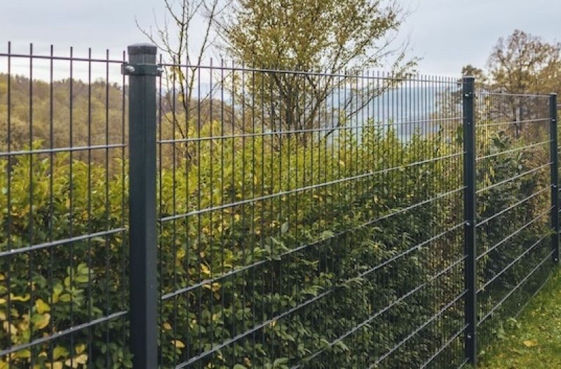 Vrgorac - grad-vrgorac.net - Nekretnine - Dvorišne ograde - najpovoljnije panelne ograde na tržištu!