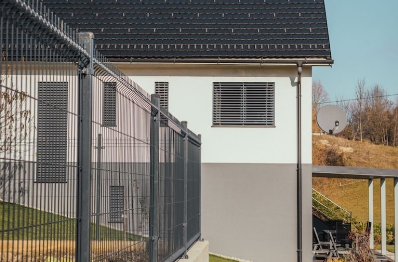 Vrgorac - grad-vrgorac.net - Nekretnine - Dvorišne ograde - najpovoljnije panelne ograde na tržištu!