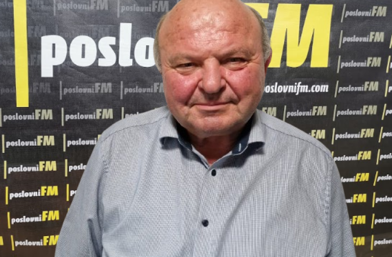 Vrgorac - grad-vrgorac.net - Petar Rodić: Kroz poljički soparnik u cjelosti obnovili smo proizvodnju blitve i proizvodnju češnjaka