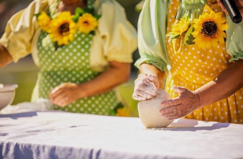 Vrgorac - grad-vrgorac.net - Recepti - Počinje najslađi festival! Štrudlafest vam poklanja recept za štrudlu koja je prava zvijezda ovog festivala