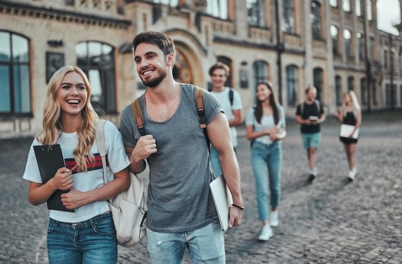 Vrgorac - grad-vrgorac.net - Zaklada „Zlata Bartl“ raspisala natječaj „Mladi lideri“
