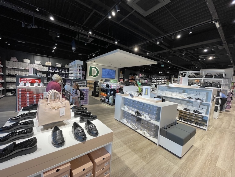 Vrgorac - grad-vrgorac.net - GIA  - gospodarska info agencija - DEICHMANN nastavlja uspješan put u Hrvatskoj